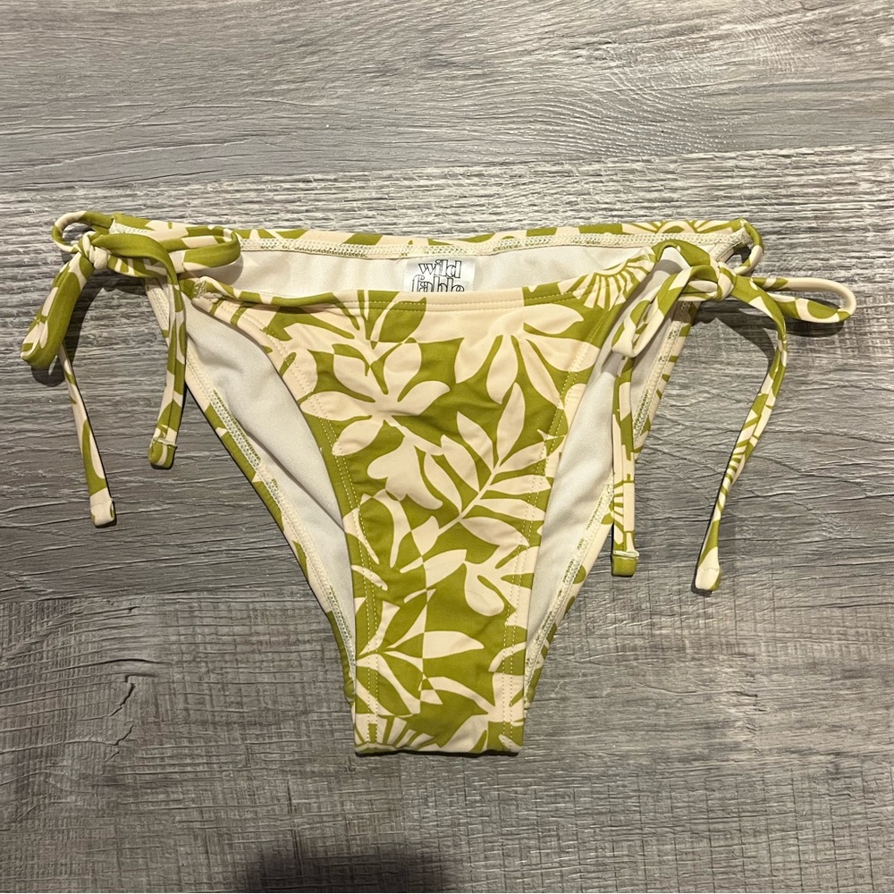 Target swim bottoms